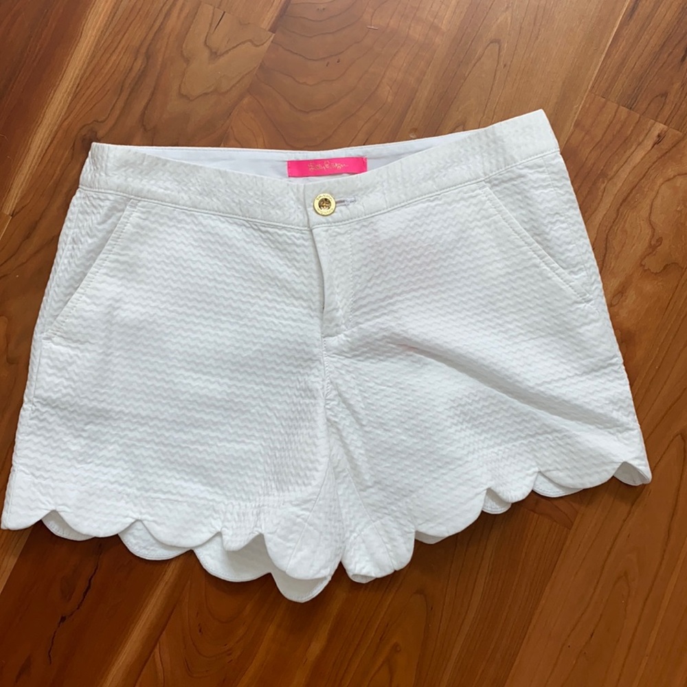 Lilly Pulitzer Buttercup shorts